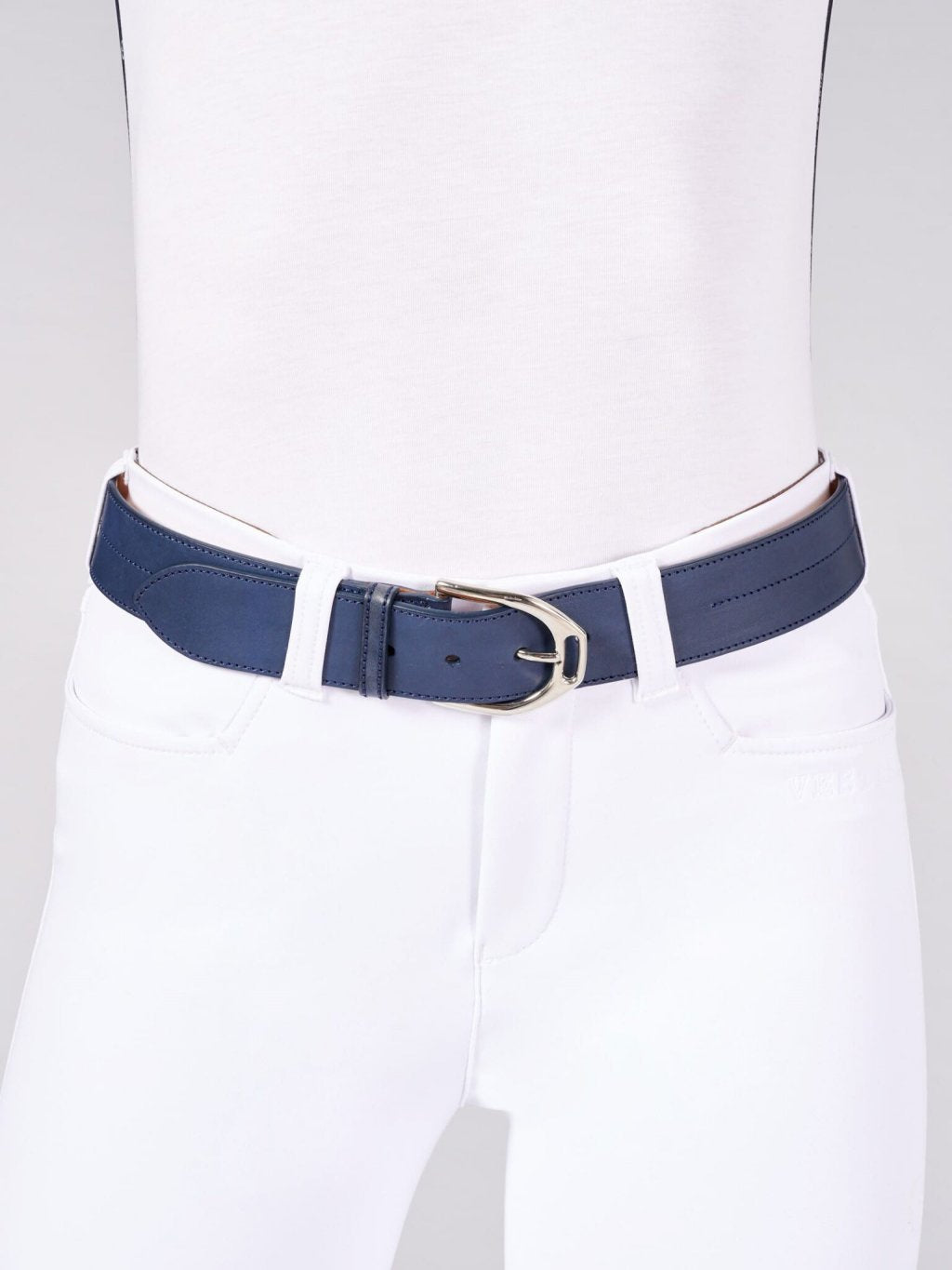 Buenos Aires Belt by VESTRUM: Elevate Your Style
