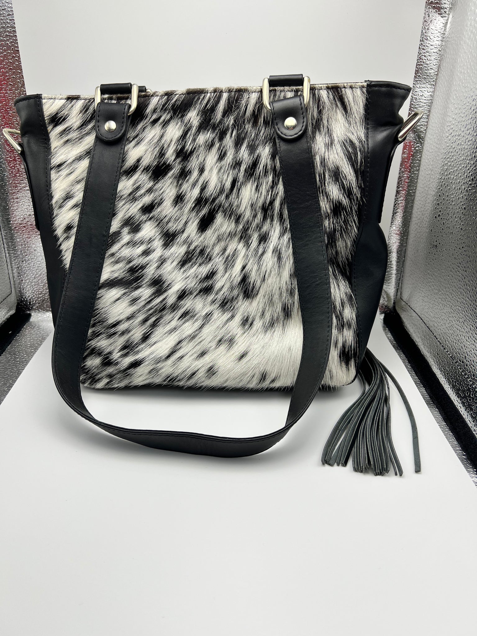 Messenger tote bag, Stunning Fur Tote Bag